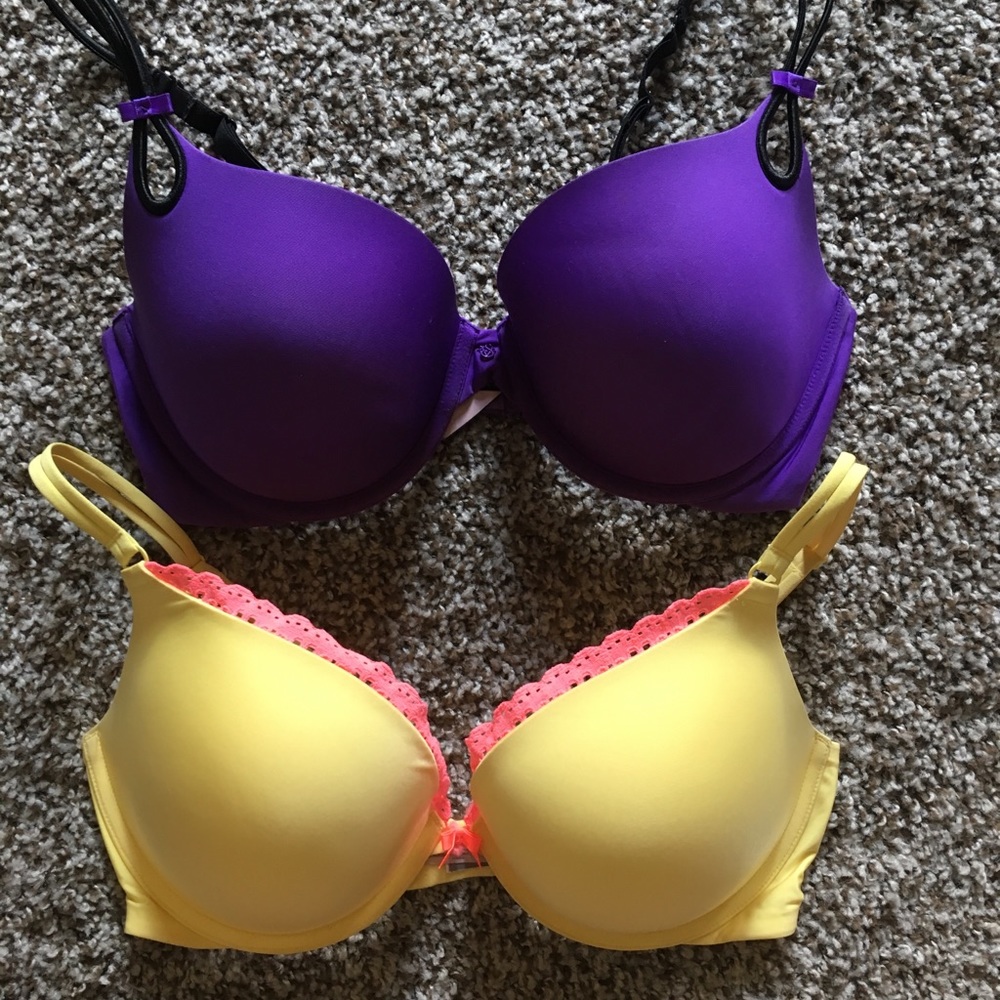 *Bundle* Victoria’s Secret bras 34DD